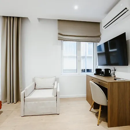 Avenue Residences